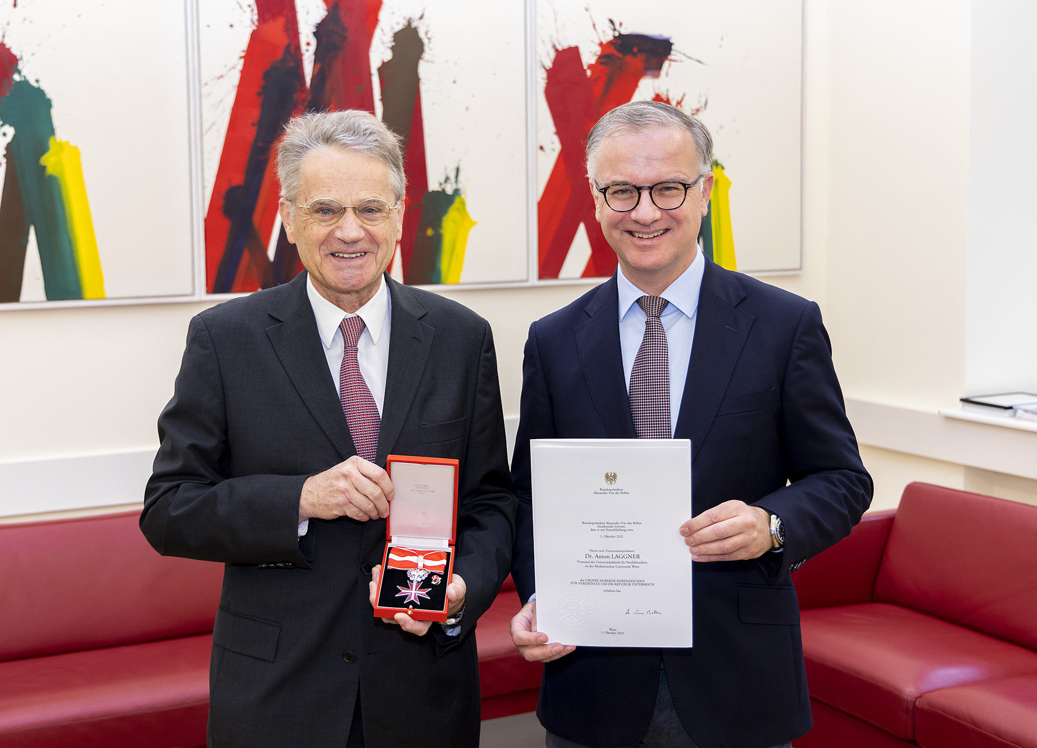 Verleihung Großes Silbernes Ehrenzeichen an em.Prof. Anton Laggner